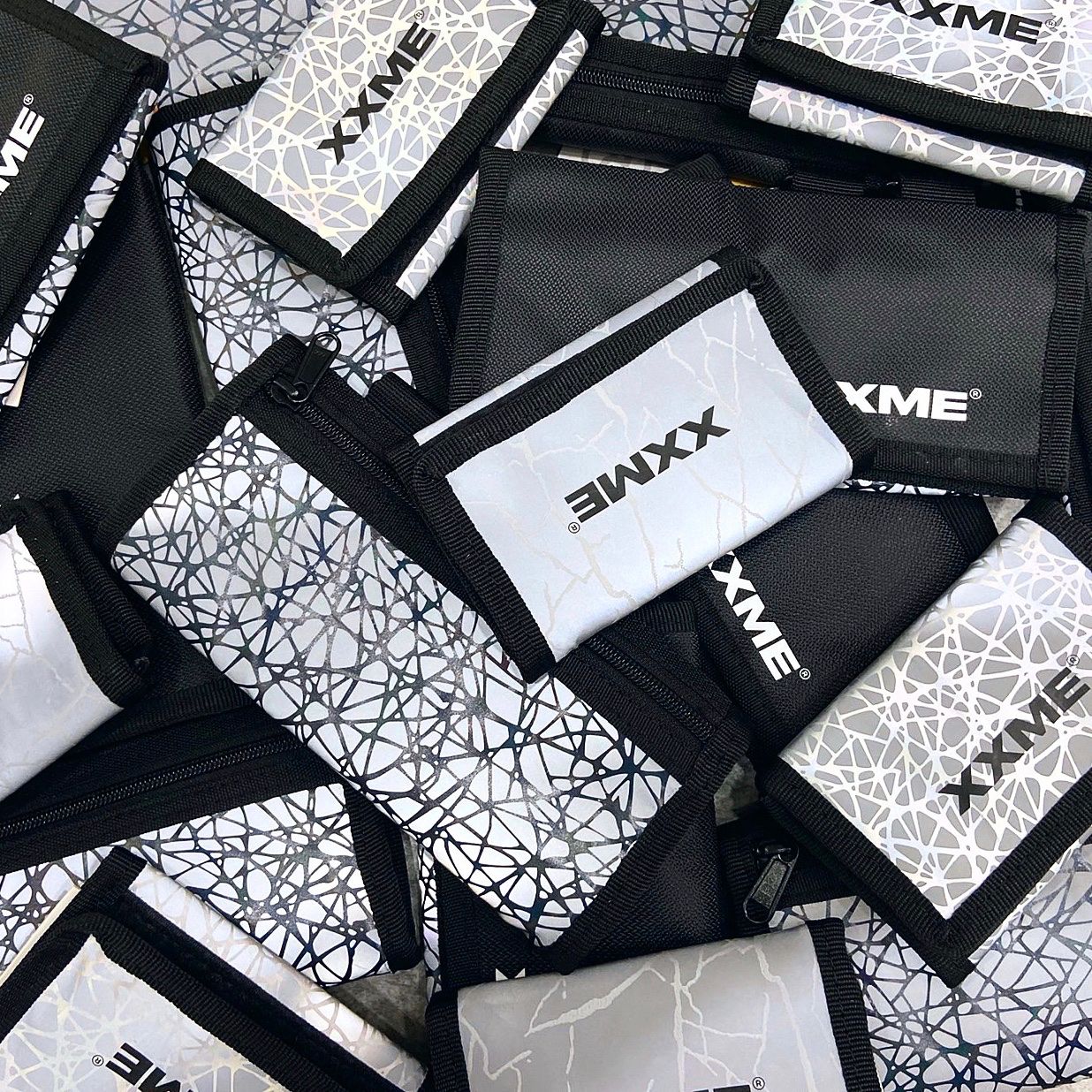 Reflective Long Wallet - phản quang