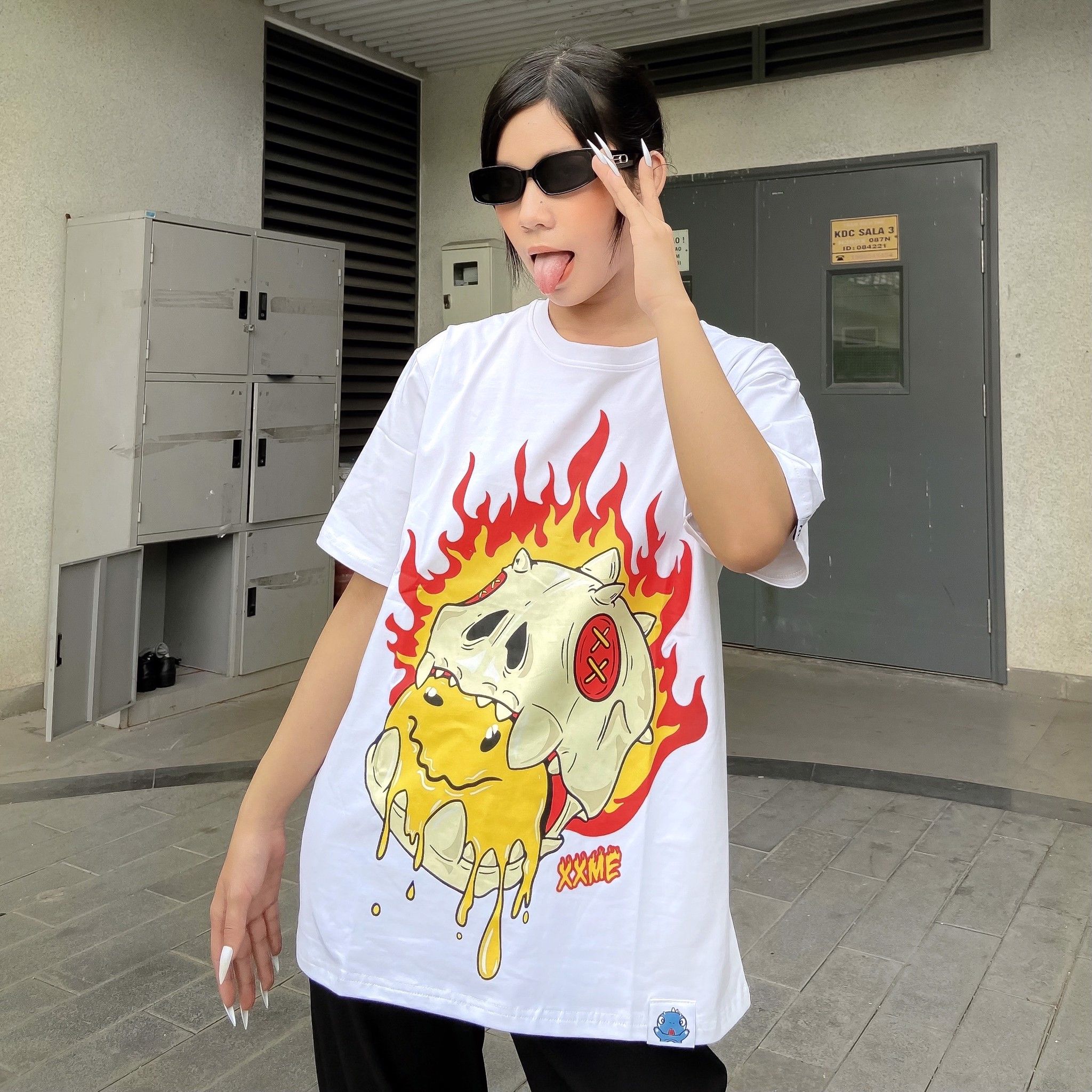 Áo Thun X-RAY RAWR Smile Tee - White