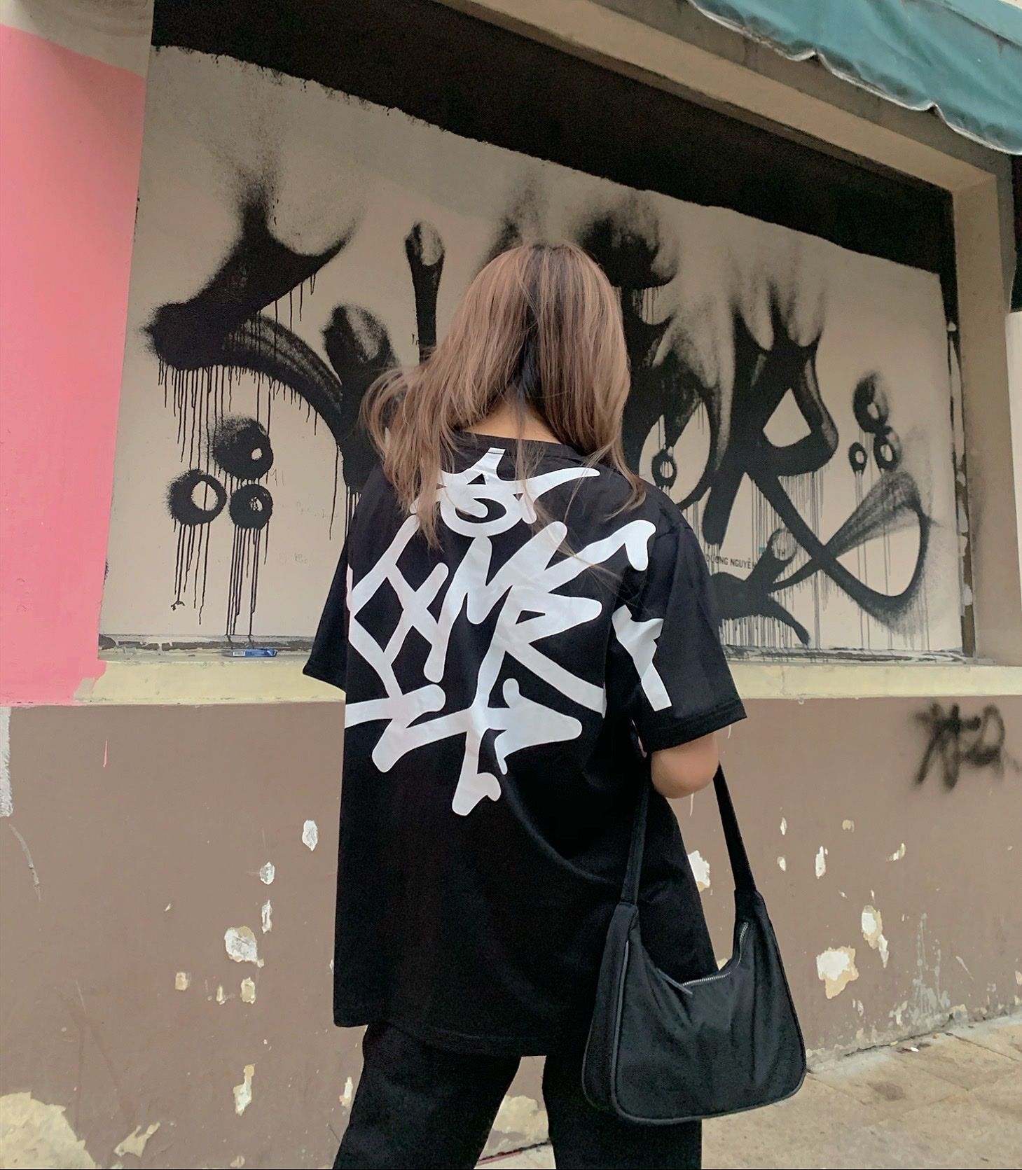 Áo Thun Big Icon - Black