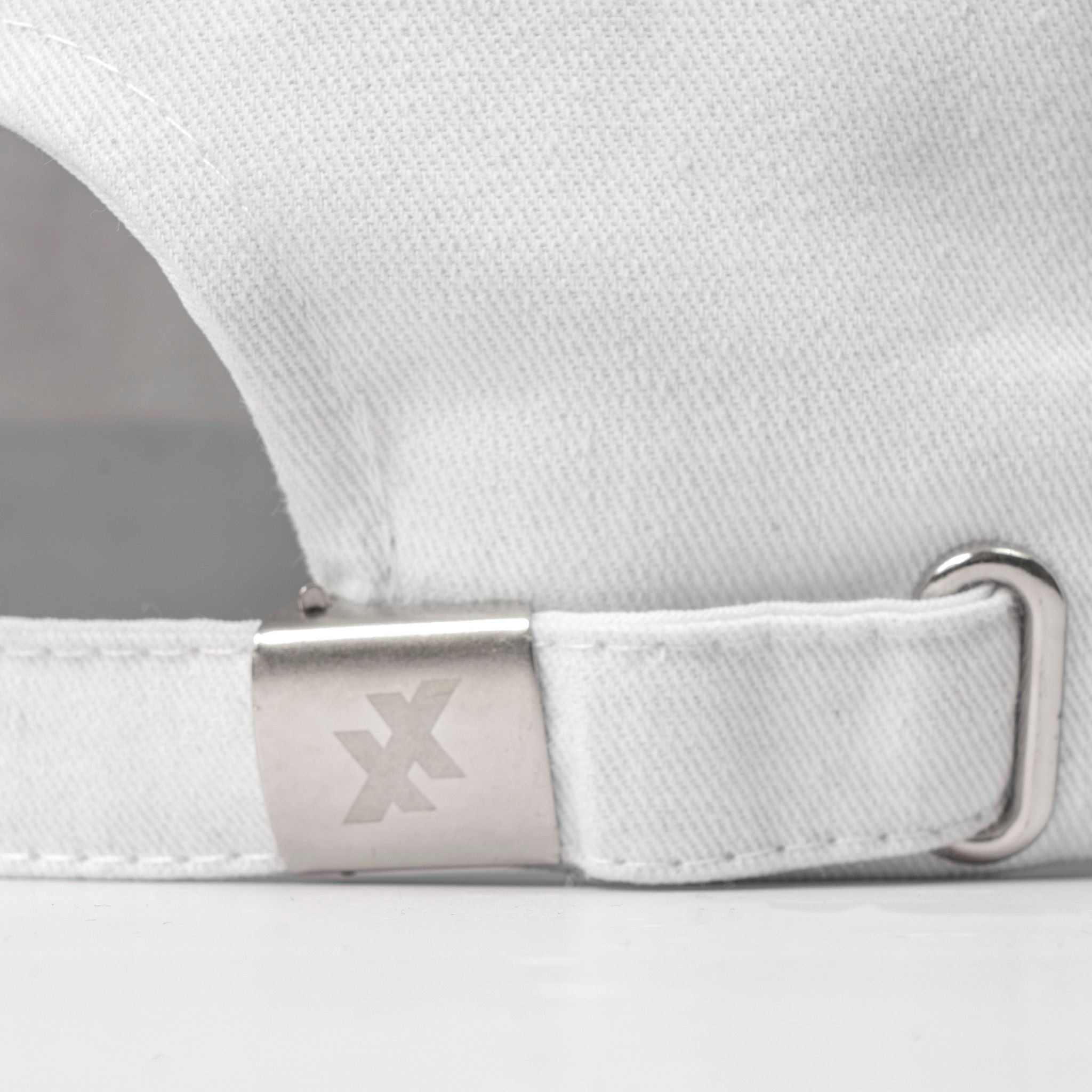 Nón Daily – White
