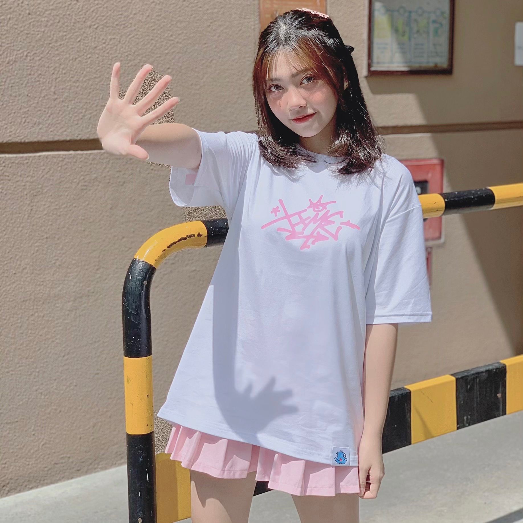 Áo Thun Pink Ver. Big Icon - White