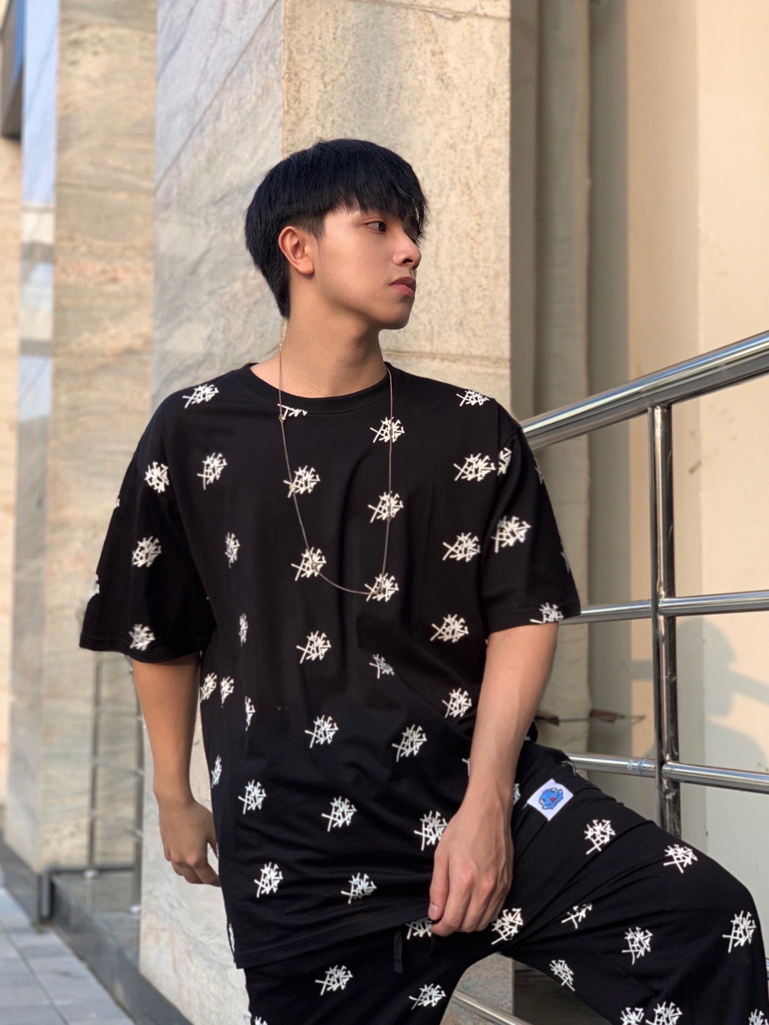 Icon Pattern Tee - Black