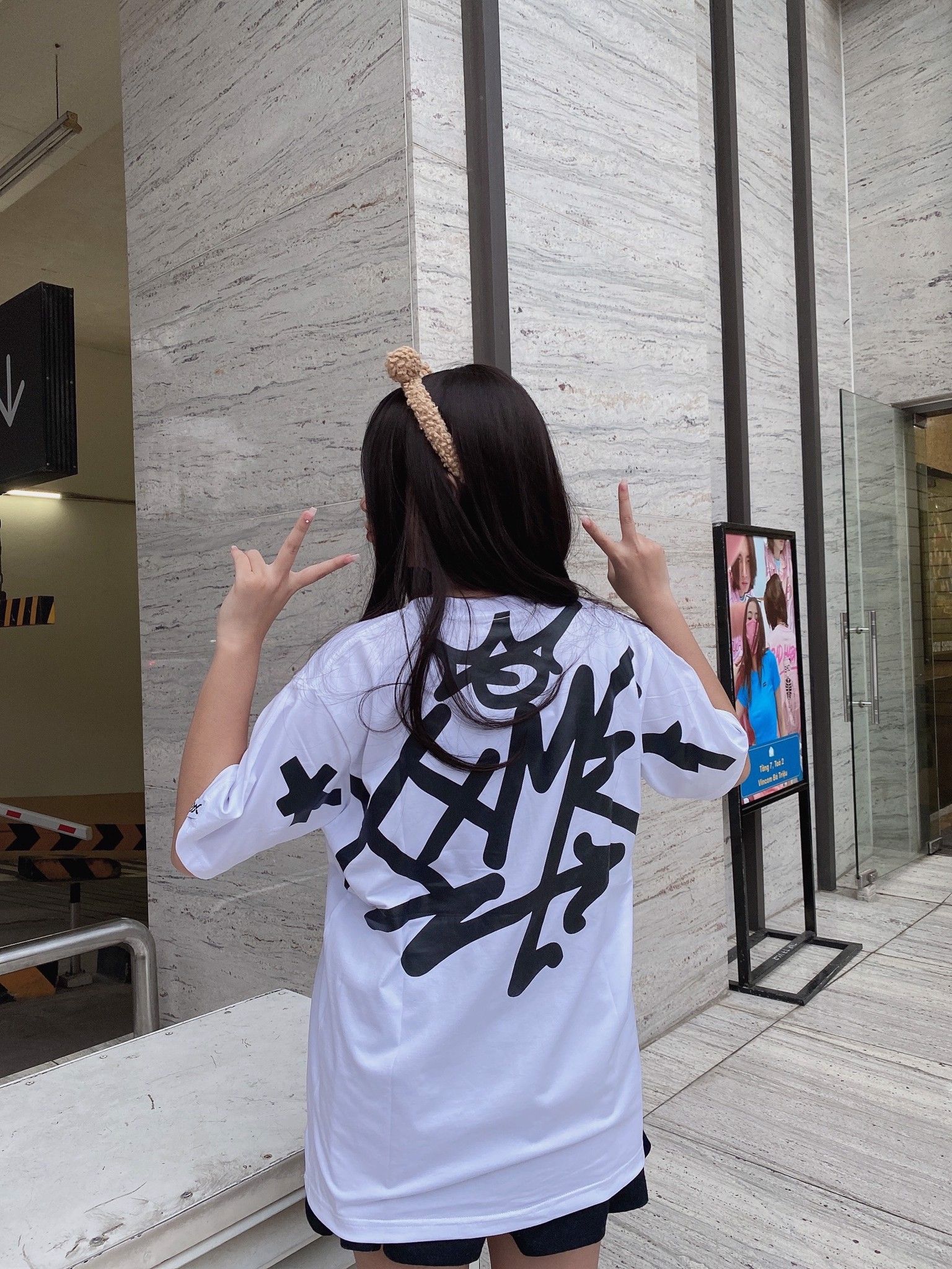 Big Icon Tee - White