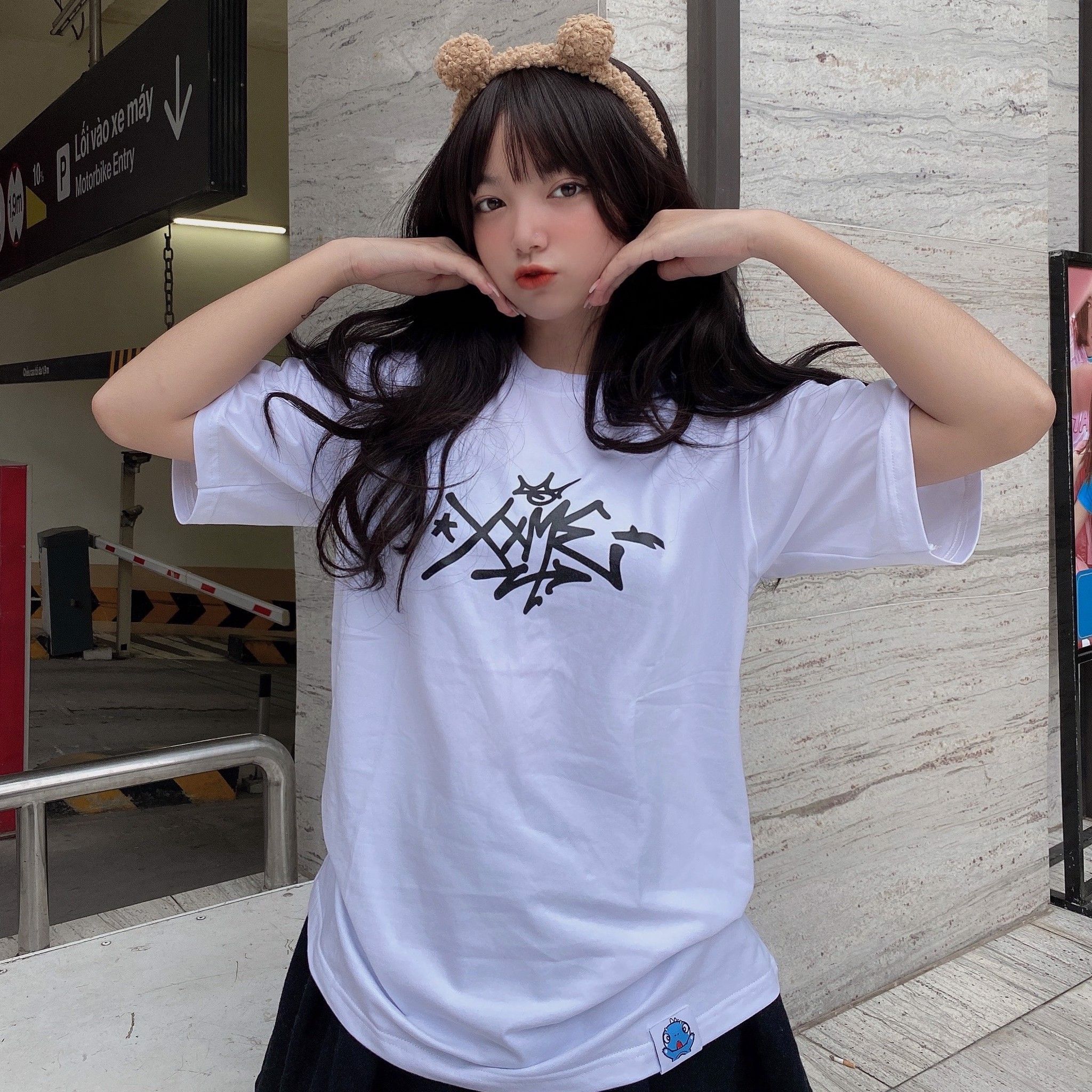 Big Icon Tee - White