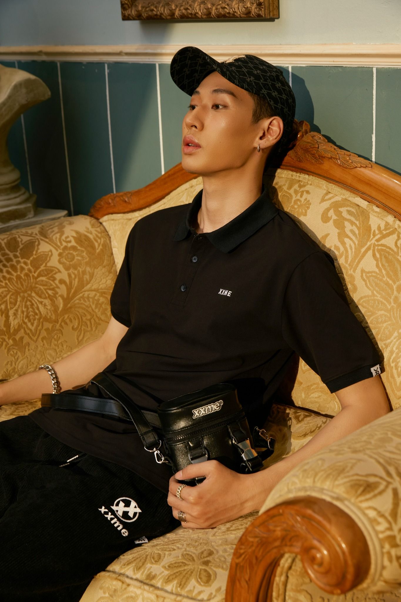 Áo Thun Cổ Trụ XXME - Black
