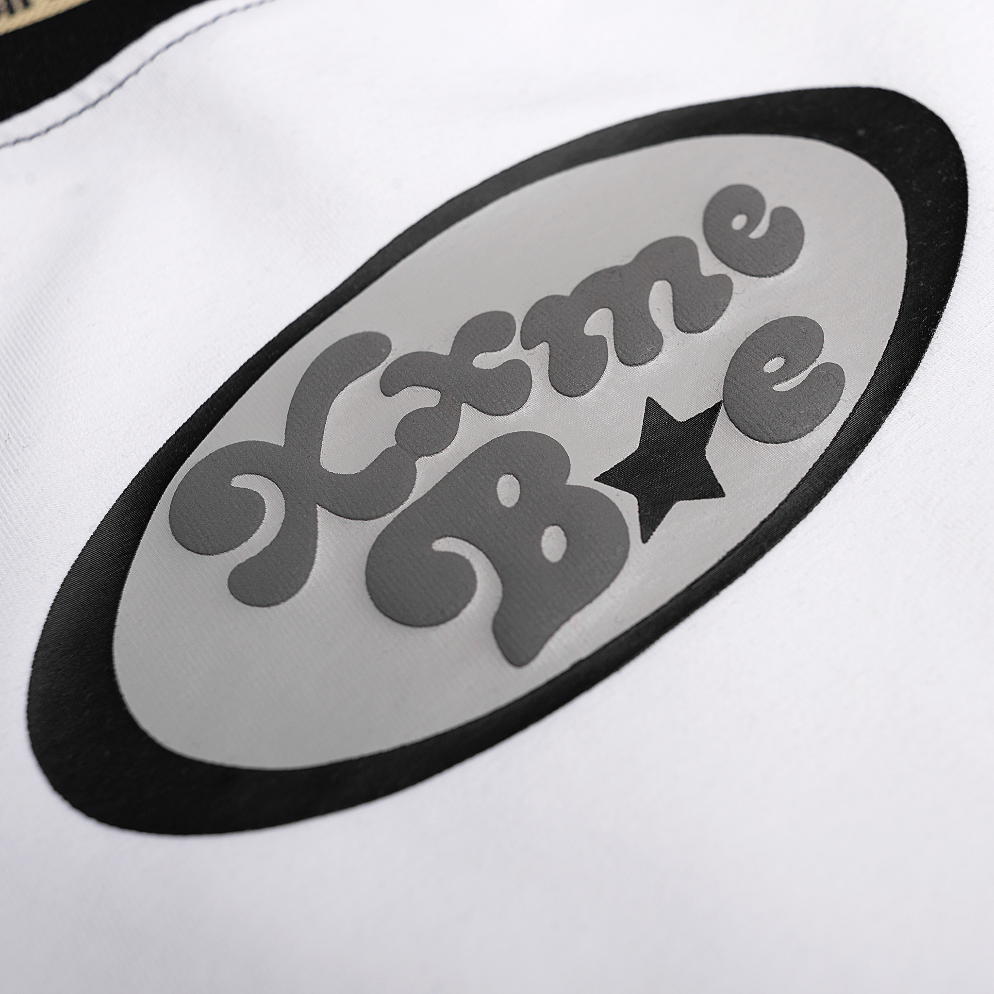 Áo Raglan Croptop XXME Bae - White