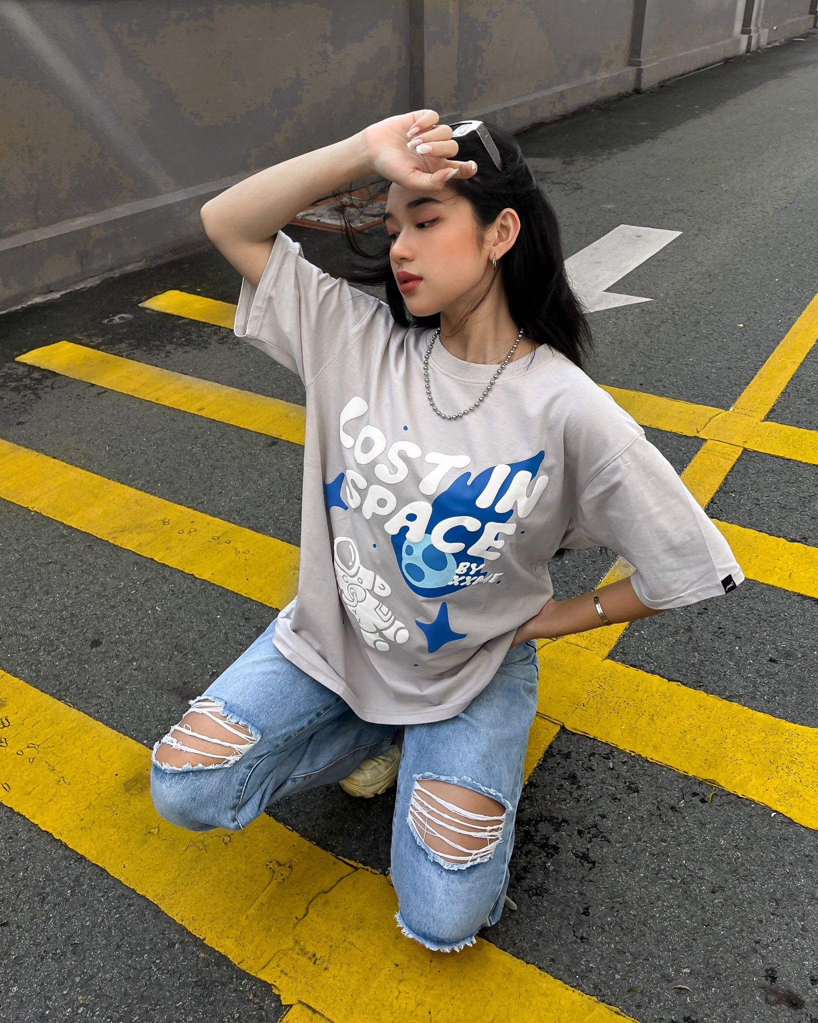 Áo Thun Lost In Space - Gray
