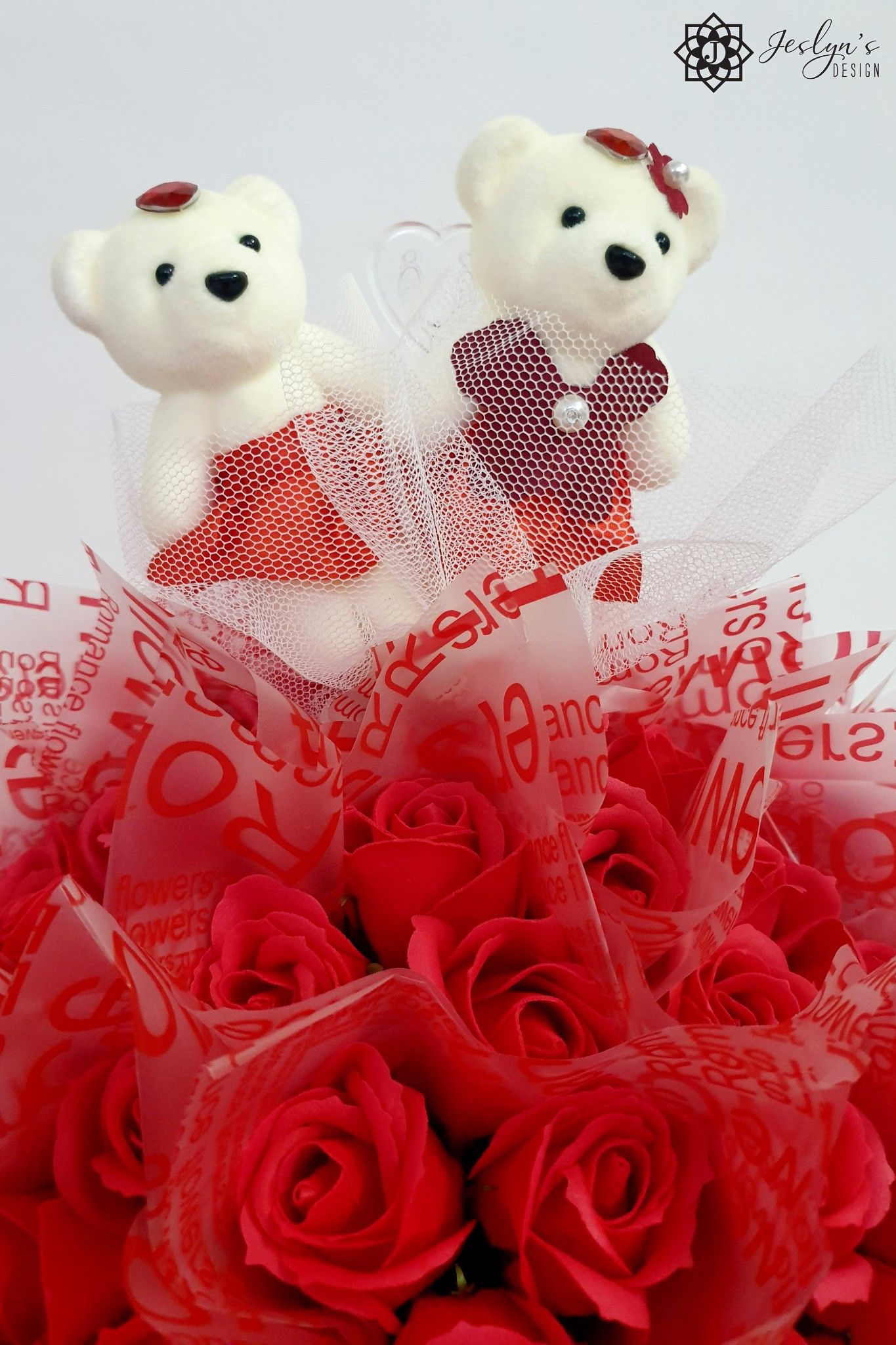 Roses Bouquet F22J