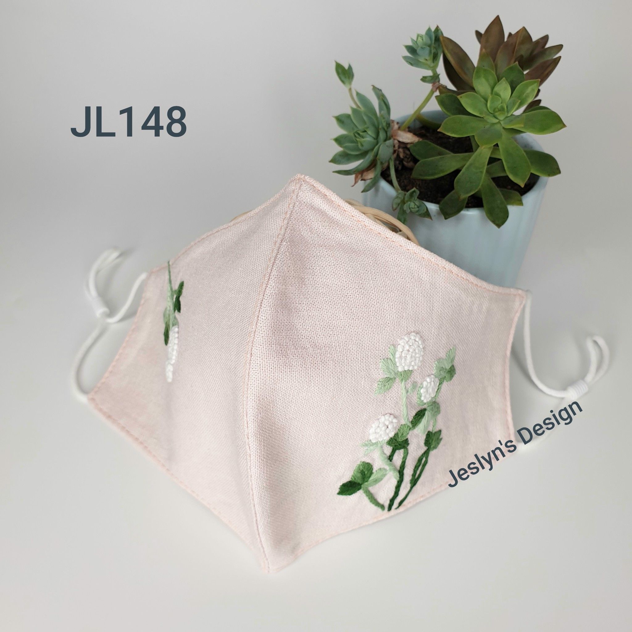 Bộ sưu tập Khẩu trang thêu tay vải linen Jeslyn JL148