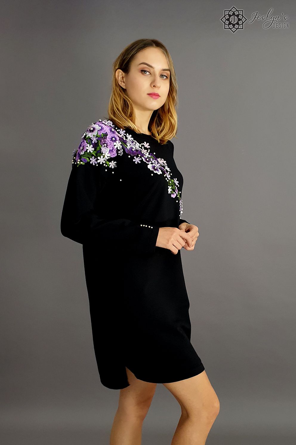 Purple prunus black dress D40J