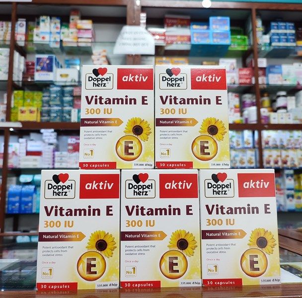 Aktiv Vitamin E 300IU hộp 2 vỉ
