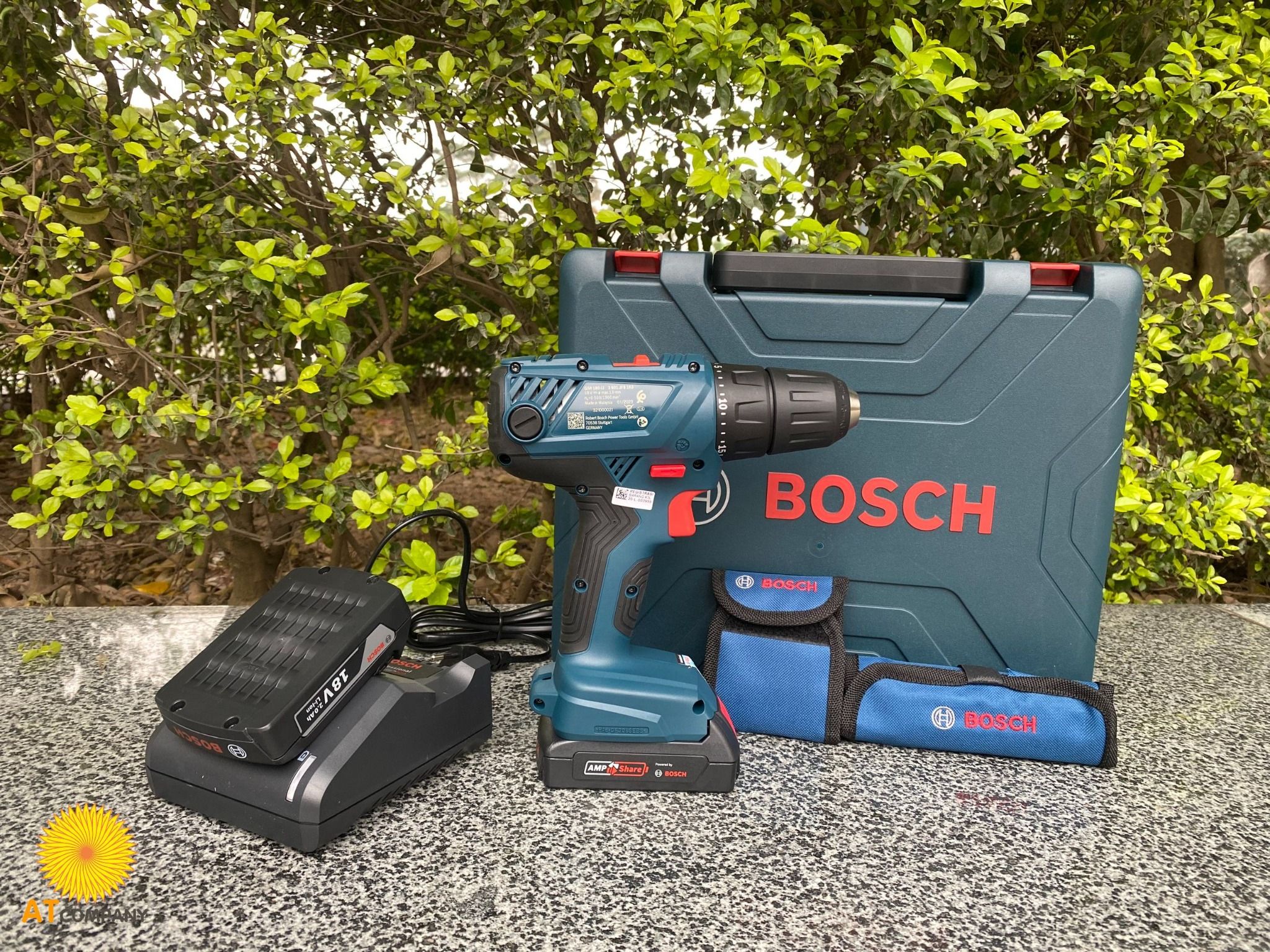  Máy khoan vặn vít dùng pin Bosch GSR 180-LI 