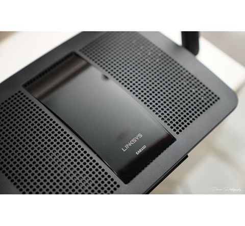 ROUTER WIFI LINKSYS EA8100 MAX-STREAM™ AC2600