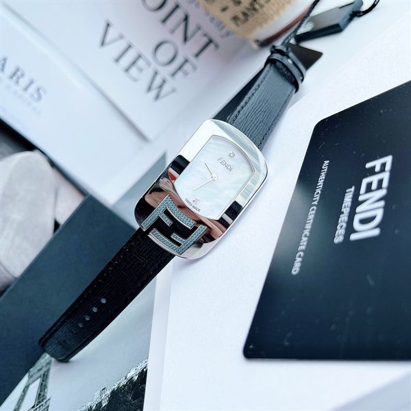 Fendi store chameleon watch