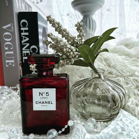 Nước hoa nữ Chanel No5 Limited Edition Red