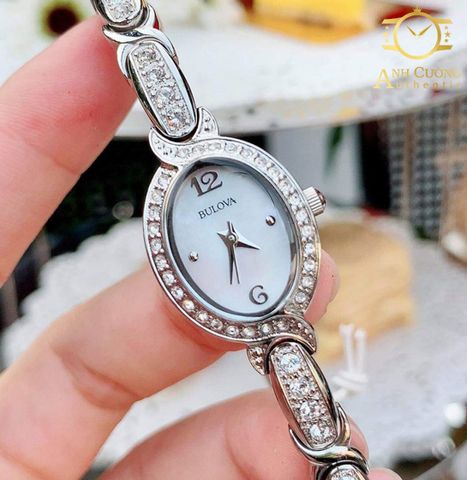 Đồng hồ Bulova Swarovski Crystals Ladies watch 96L199