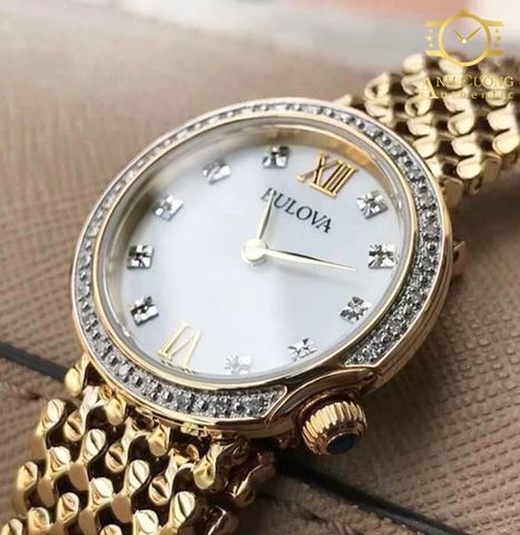 Đồng hồ Bulova Diamond Gold-tone Ladies watch 98R218