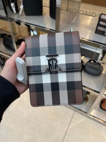 Burberry 80357791