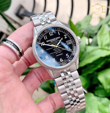 Đồng hồ RAYMOND WEIL FREELANCER 2754-ST-05200