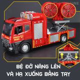  Mô hình xe cứu hỏa trục xoay phun khói tỉ lệ 1:24 Metal DieCast OT446 