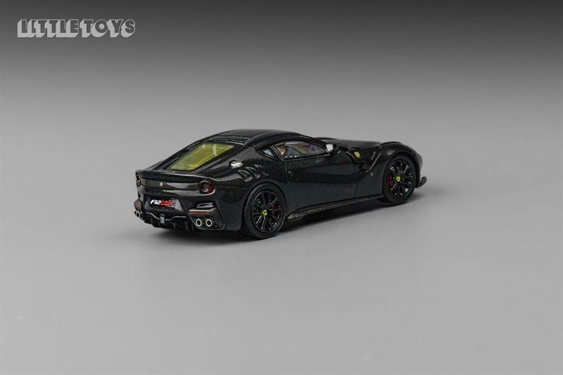 Mô hình xe Ferrari F12 TDF full carbon version tỉ lệ 1:64 Little Toys OT64111