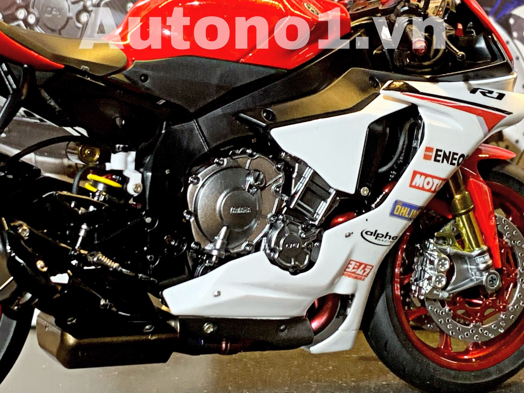 Mô hình xe Yamaha Yzf R1 Red White 1:12 Tamiya D080