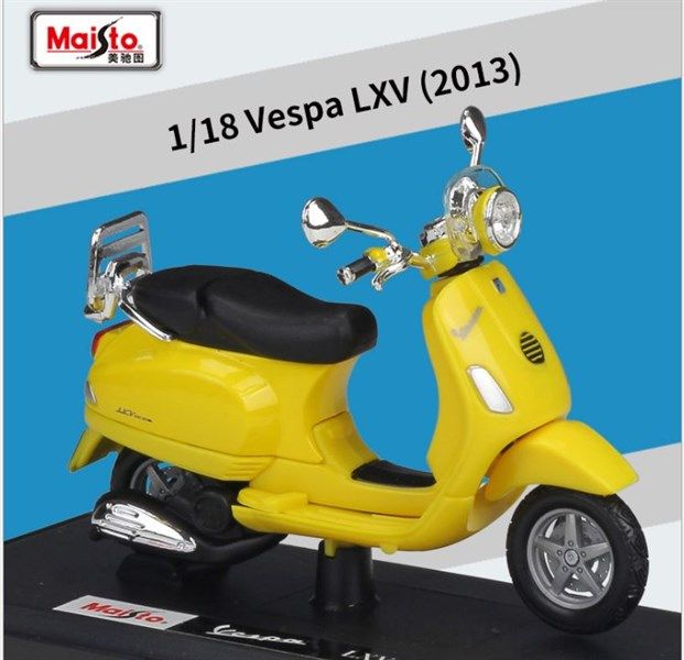 Mô hình xe Vespa lxv 2013 yellow 1:18 Maisto 7070B