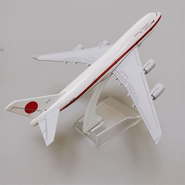 Mô hình máy bay tổng thống Nhật bản Japan force one Boeing B747 kích thước 16cm MB16197