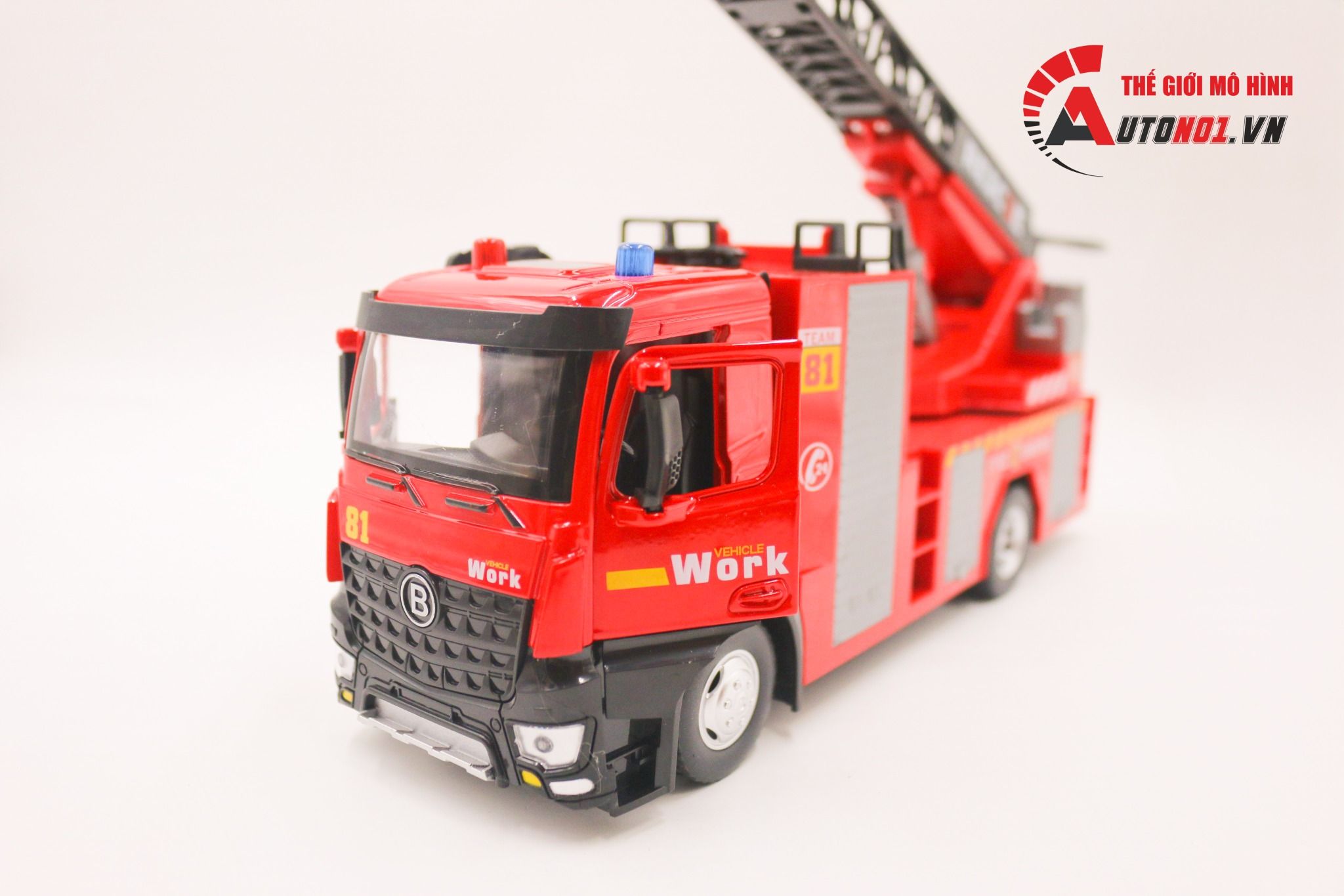 Xe mô hình cứu hỏa phun nước tỉ lệ 1:24 Metal DieCast 8057