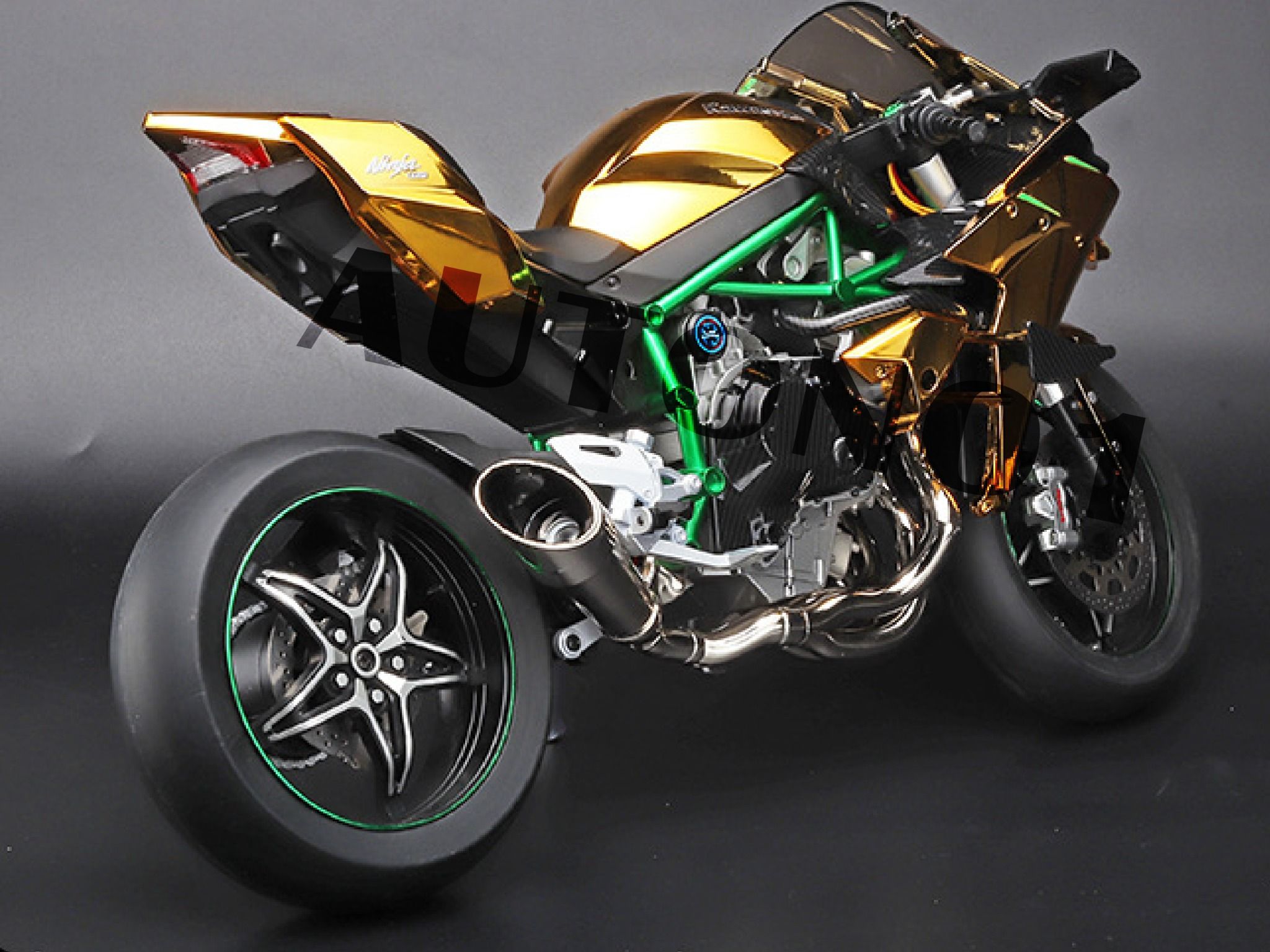Mô hình xe Kawasaki H2R gold có động cơ có phun khói tỉ lệ lớn 1:6 XLG MT06001