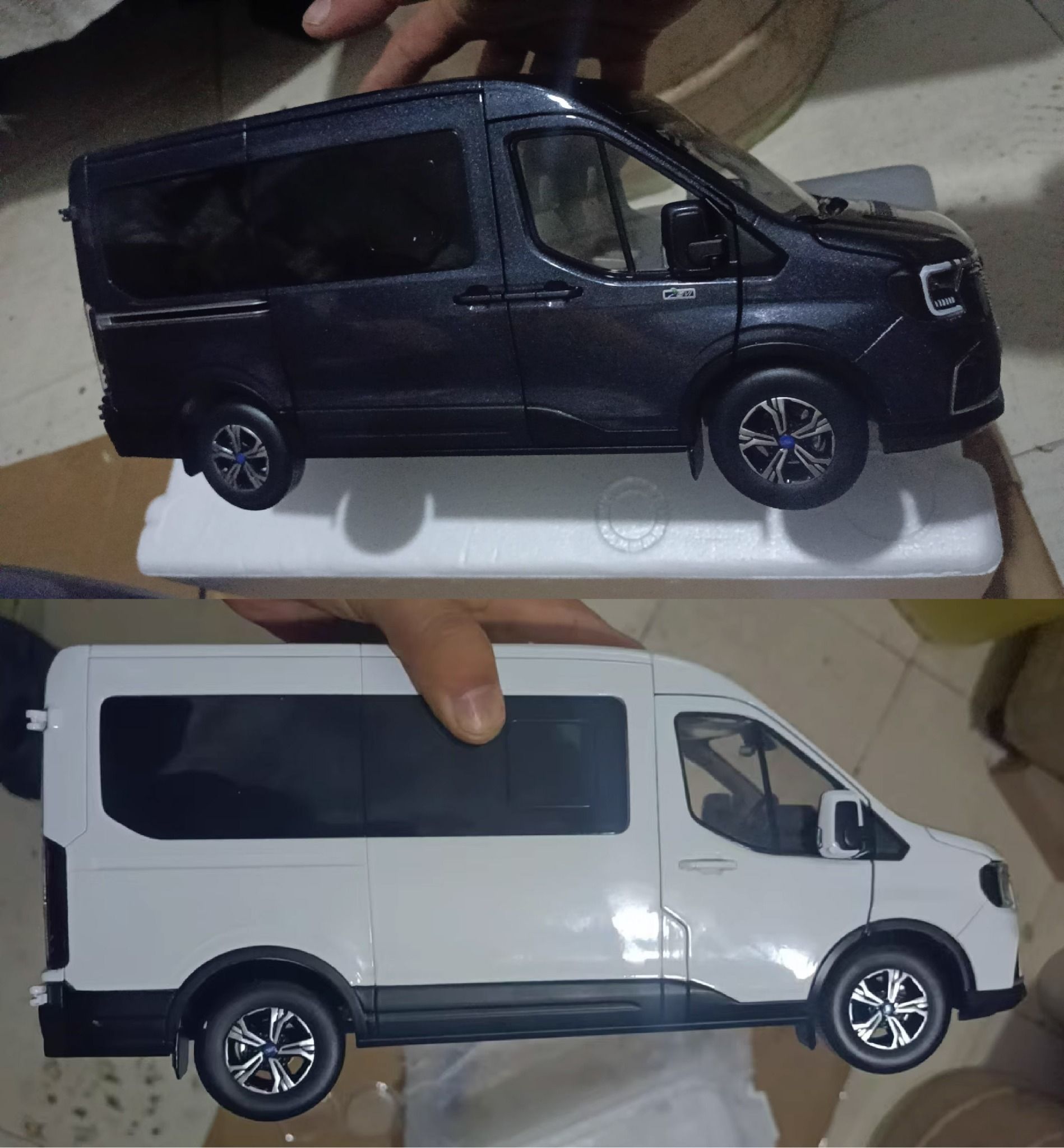 Mô hình xe khách 9 chỗ Ford Transit 2024 full open - đánh lái được tỉ lệ 1:18 Paudi OT18020