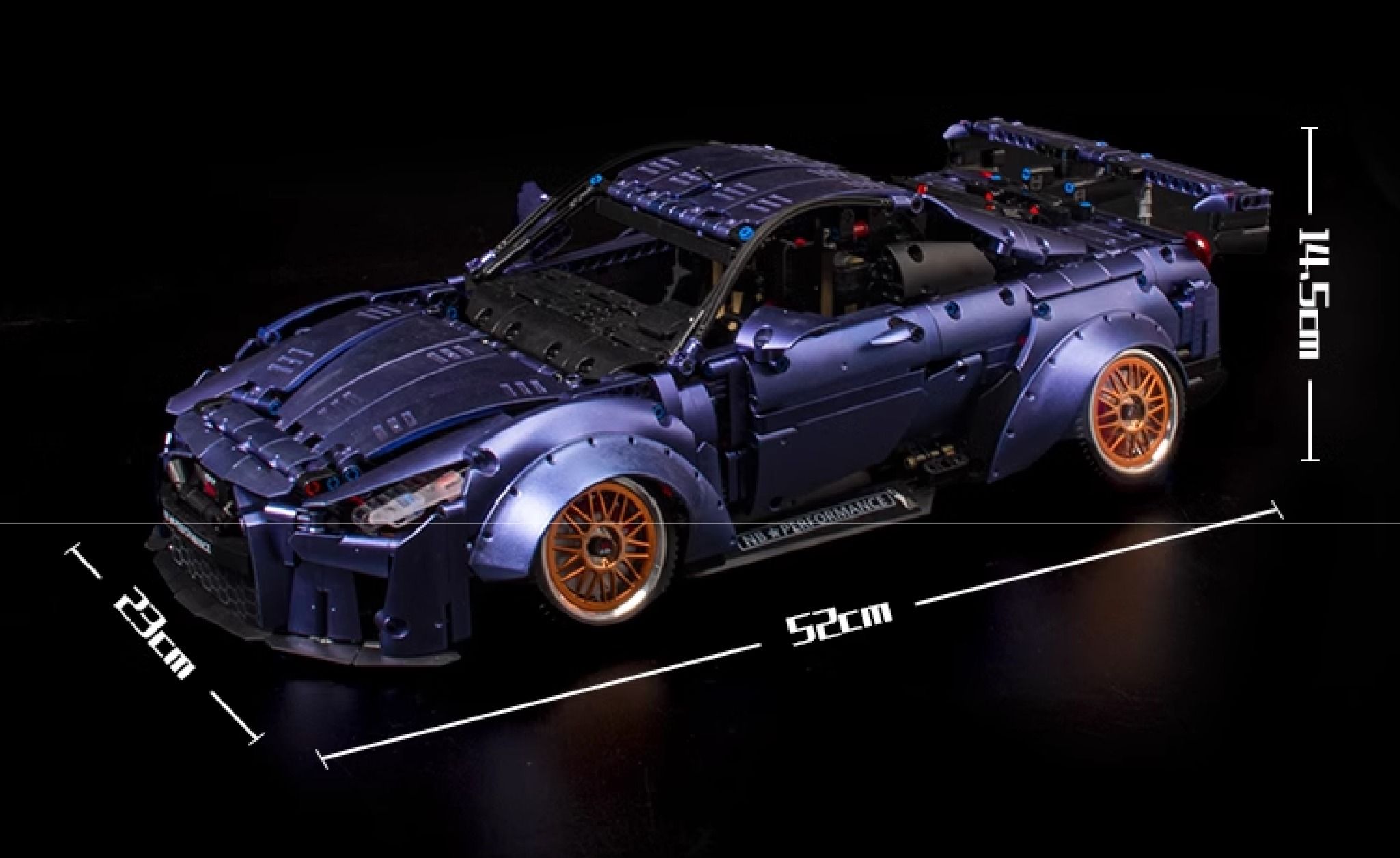 Mô hình xe ô tô lắp ghép Nissan GTR R35 JDM body kit 2382 pcs tỉ lệ 1:10 LG022