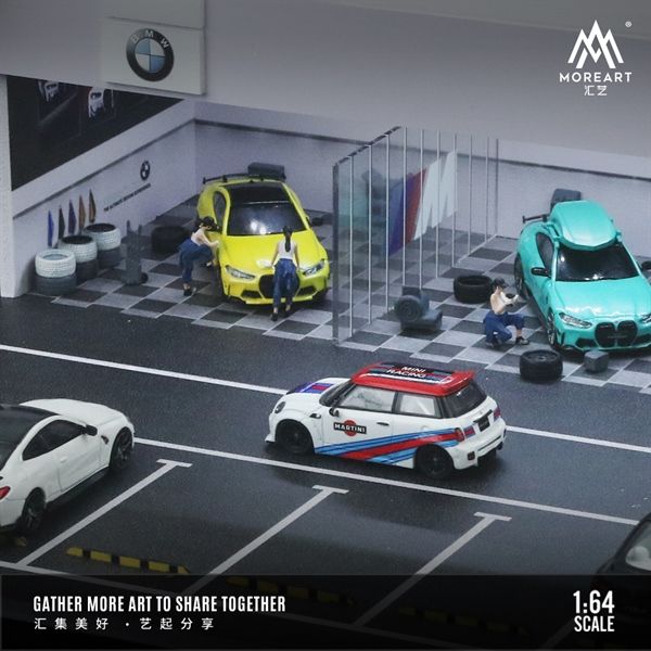 Hộp trưng bày mô phỏng showroom BMW có bãi đỗ xe có đèn kích thước 30x30x10cm tỉ lệ 1:64 MoreArt MO936109