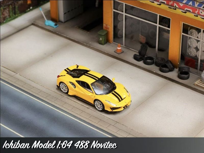 Mô hình xe Ferrari 488 Novitec mở được nắp máy sau limited 399pcs tỉ lệ 1:64 Ichiban model OT64250