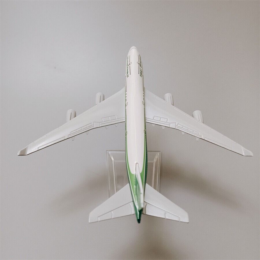 Mô hình máy bay Iraqi Airways Boeing B747 16cm MB16027