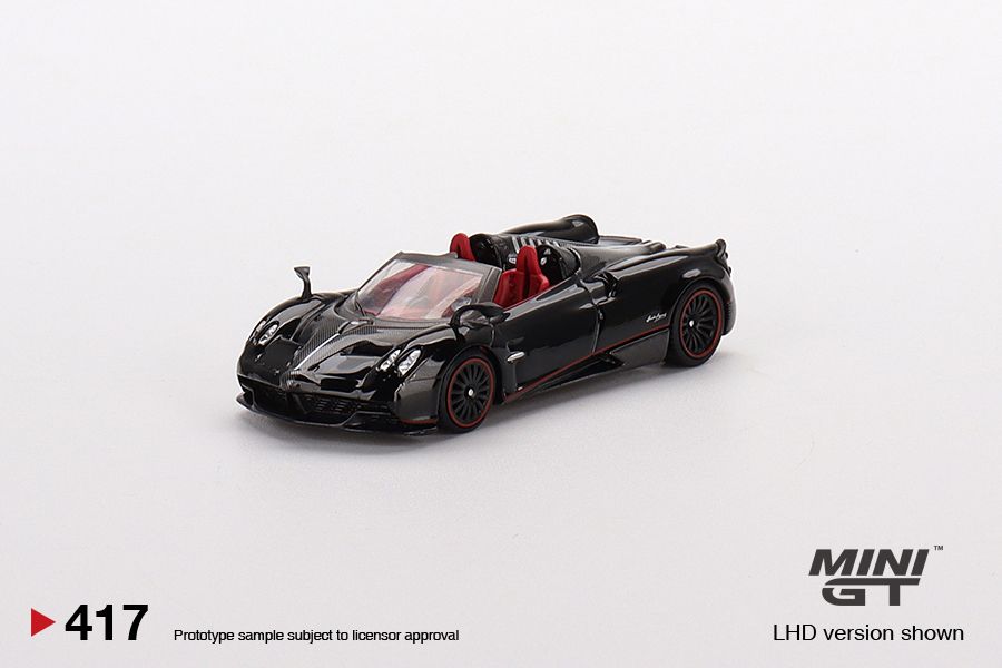 Mô hình xe Pagani Huayra Roadster Black tỉ lệ 1:64 MiniGT