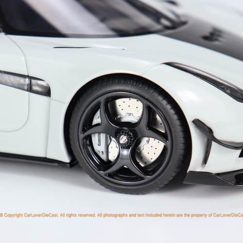 Mô hình xe Koenigsegg REGERA Black Line tỉ lệ 1:18 GT Spirit CLDC026