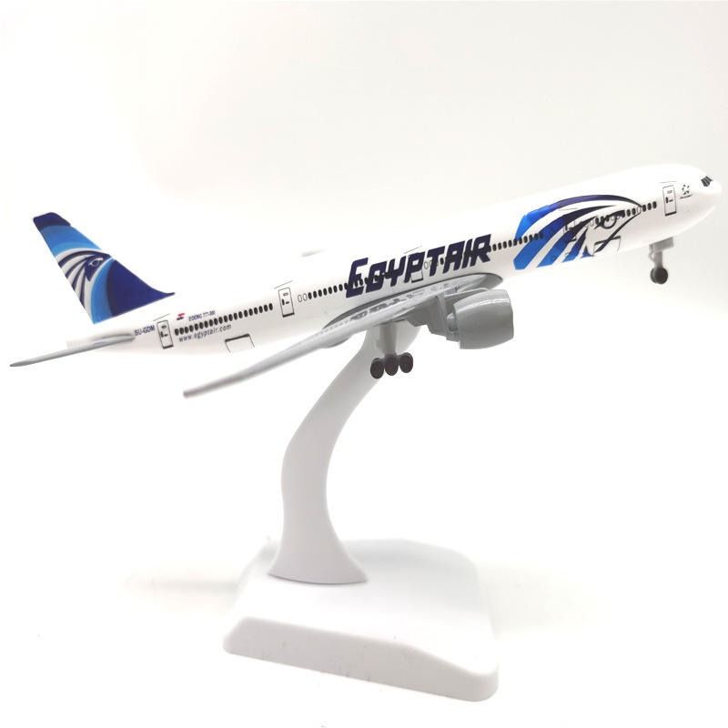 Mô hình máy bay Ai Cập Egyptair Boeing B777 có bánh xe 20cm MB20060