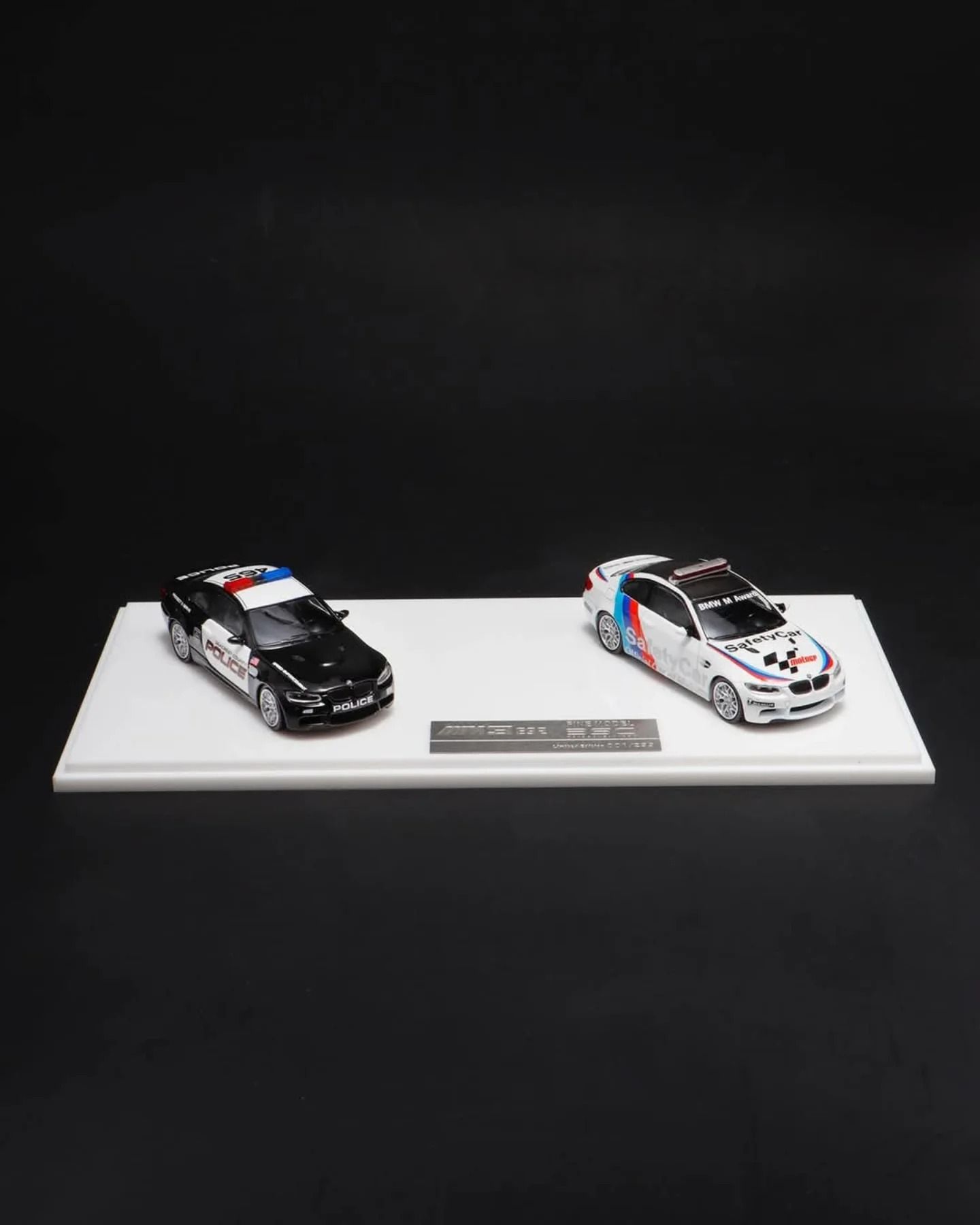 Mô hình xe BMW M3 E92 Safety car livery HEC Hobby Expo China 2025 HEC limited tỉ lệ 1:64 Fine Model X Briscale OT64309