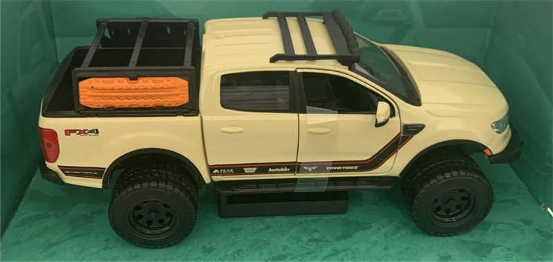 Mô hình xe Ford Ranger Off-Road 2019 tỉ lệ 1:27 Maisto OT24009