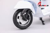  Mô hình xe Vespa gts 125cc 2017 white 1:18 Welly MT078D 