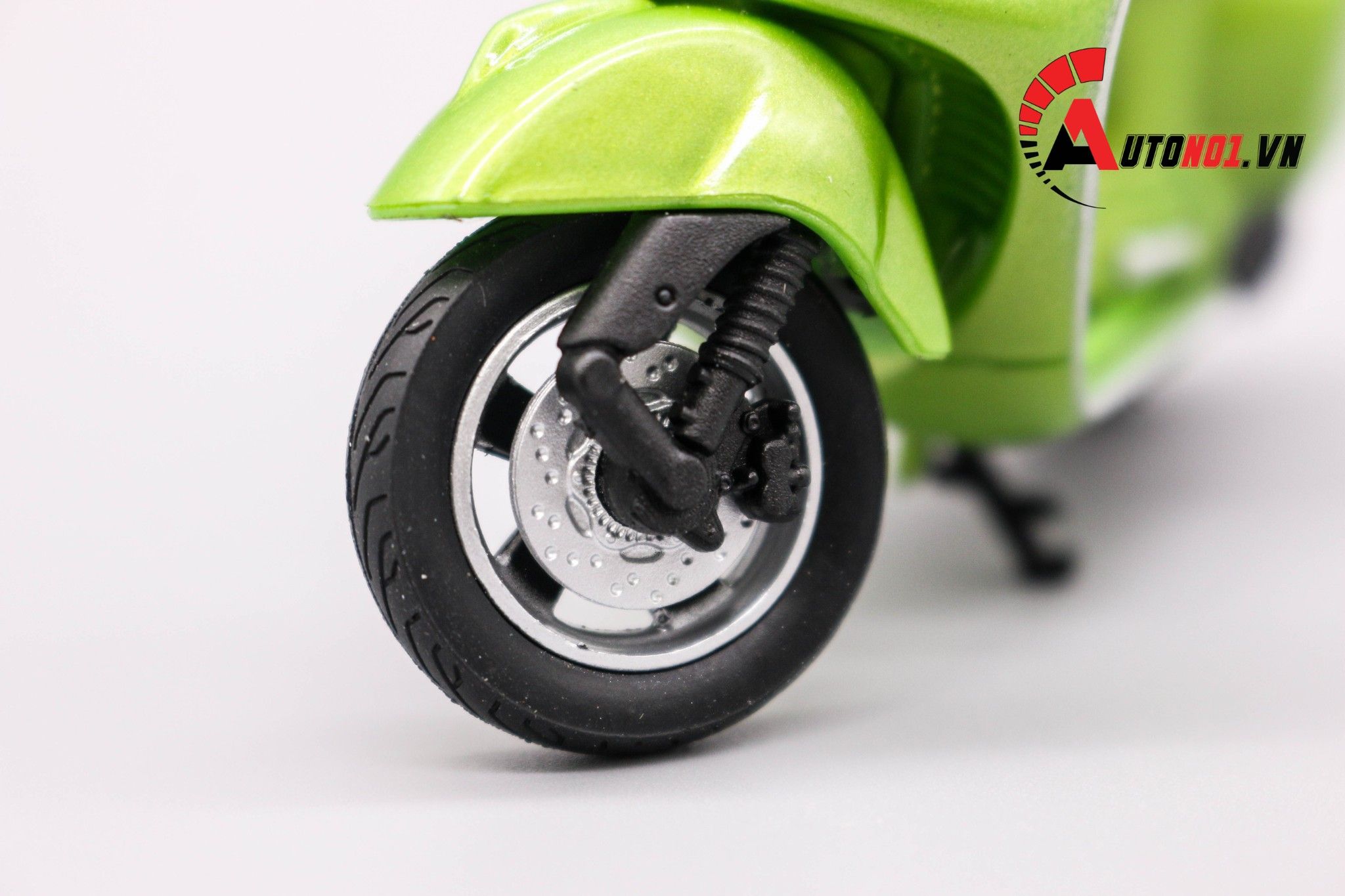Mô hình xe Vespa gts 125cc 2017 green 1:18 Welly MT078E