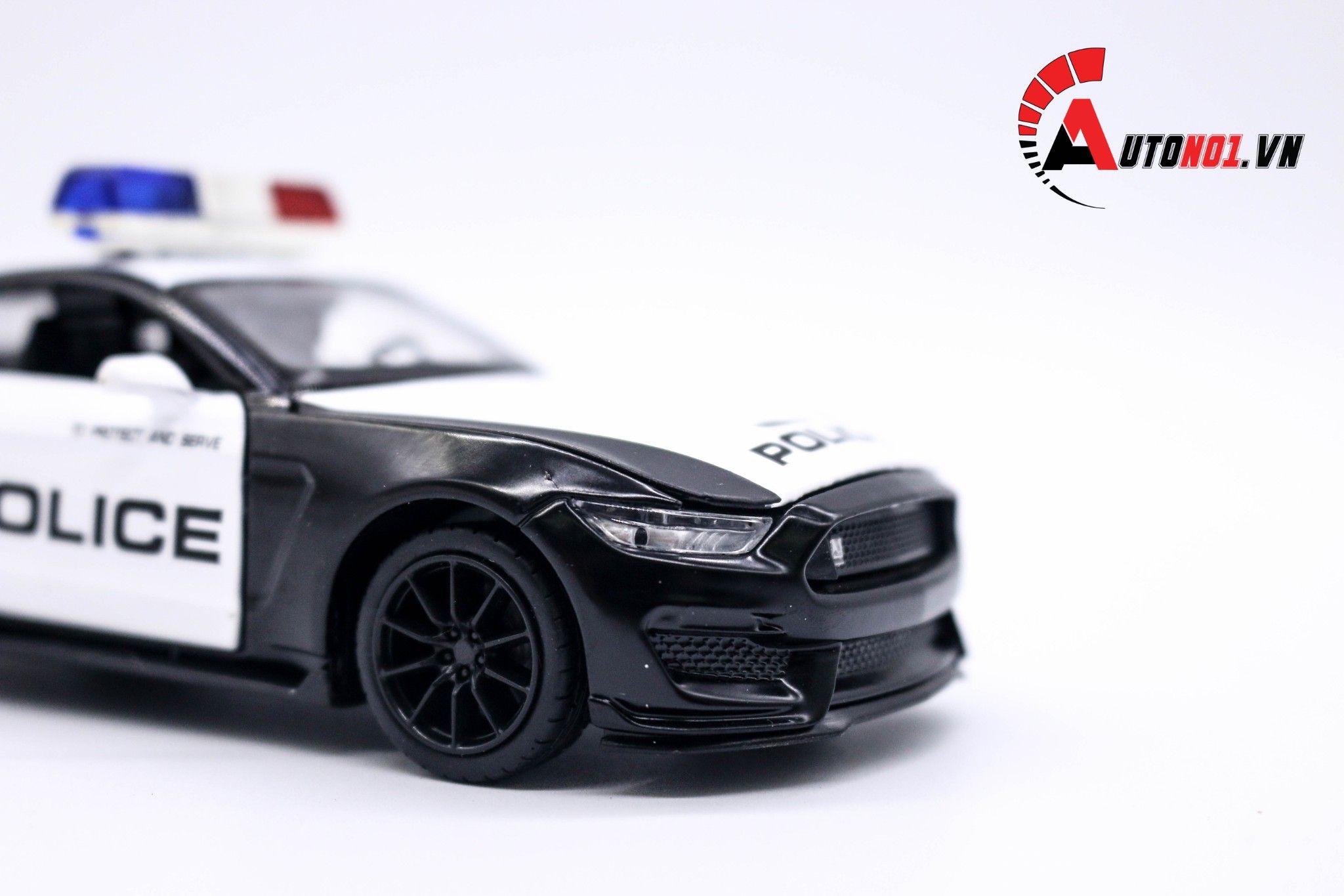 Mô hình xe Ford Mustang Shelby cobra police 911 tỉ lệ 1:32 Caipo 88397 OT275