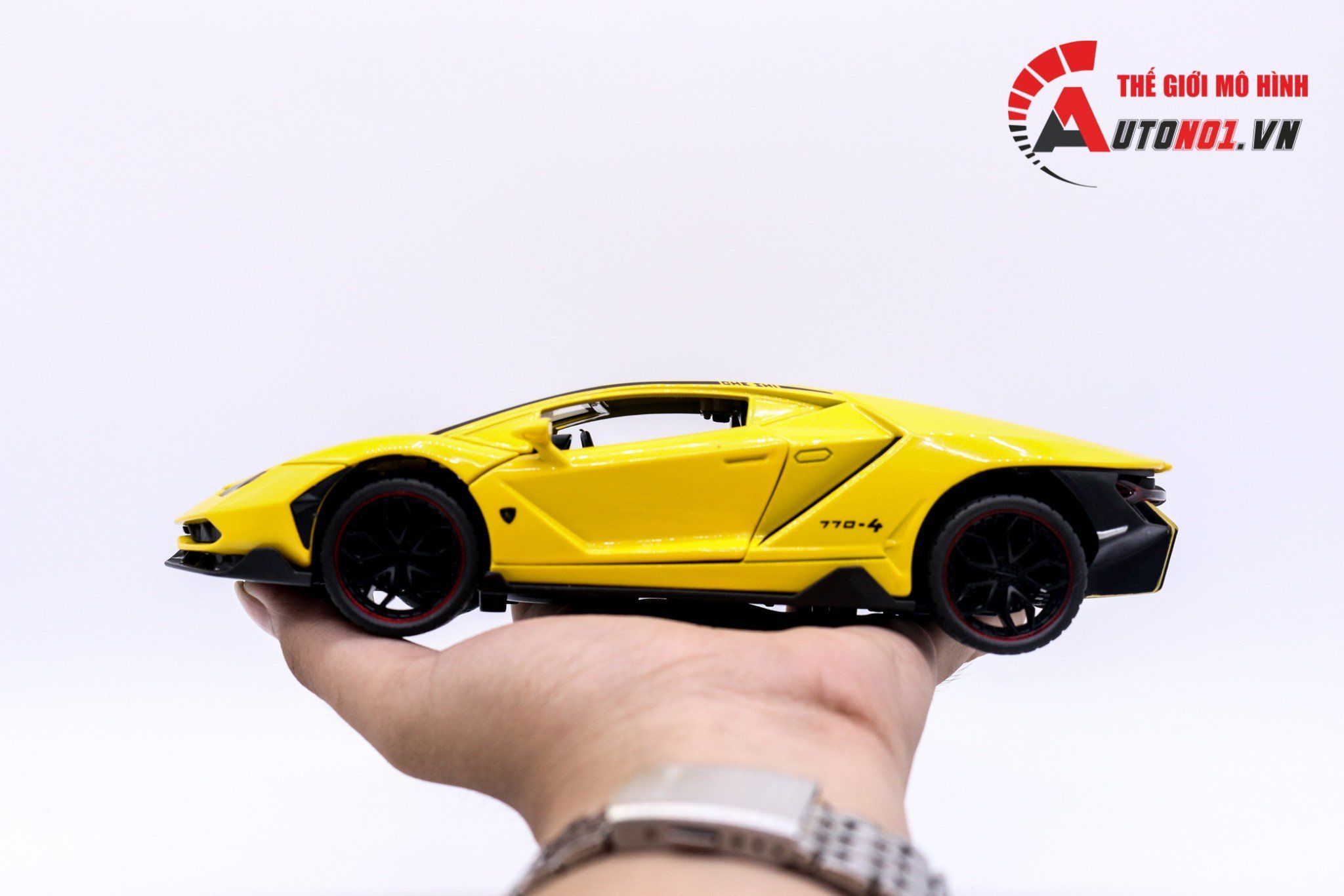 Mô hình xe Lamborghini Centenario Lp770-4 full open 1:24 Chezhi OT571