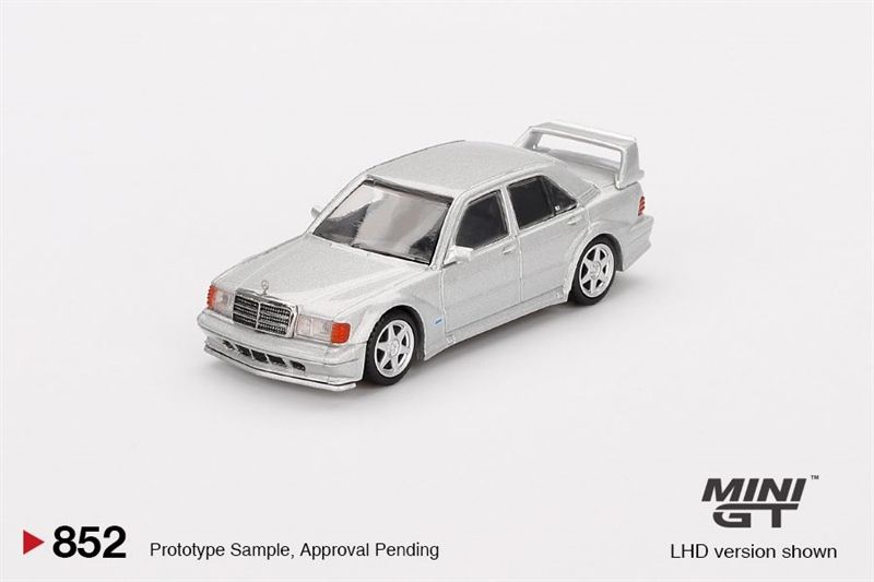 Mô hình xe Mercedes-Benz 190E 2.5-16 Evolution II Astral Silver bản card tỉ lệ 1:64 MiniGT MGT00852-BL