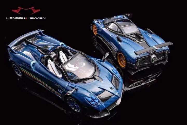 Mô hình xe Pagani Huayra Tricolore tỉ lệ 1:64 HENSON & HEAVEN 64HHM0002