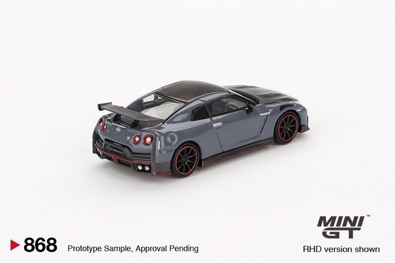 Mô hình xe Nissan GT-R Nismo 2024 NISMO Stealth Gray bản card tỉ lệ 1:64 MiniGT MGT00868