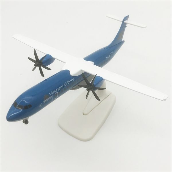 Mô hình máy bay cánh quạt Vietnam Airlines ATR 20cm MB20069