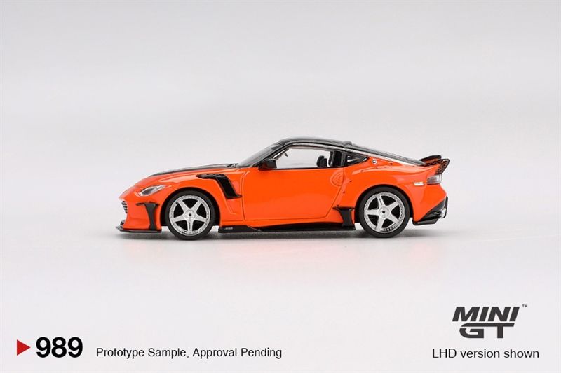 Mô hình xe Nissan Z VeilSide FFZ400 Orange bản card tỉ lệ 1:64 MiniGT MGT00989