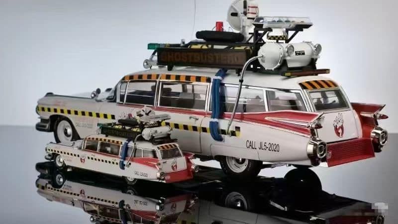 Mô hình xe Cadillac Miller Ecto-1 Suicide Squad Ghost Car tỉ lệ 1:64 YS Yongsheng model OT64253